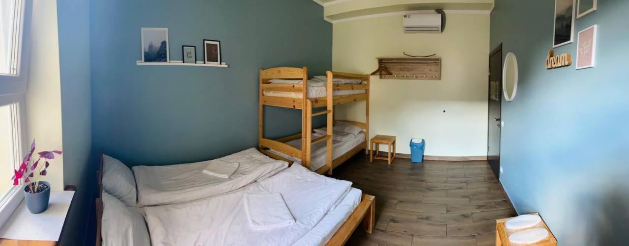 Dream Hostel Khmelnytskyi Habitación foto
