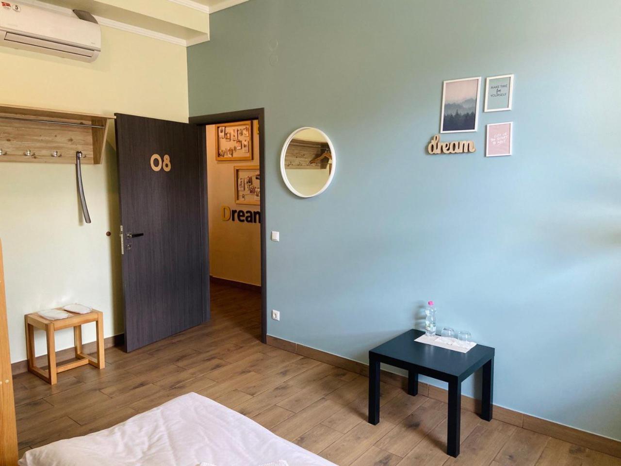 Dream Hostel Khmelnytskyi Exterior foto