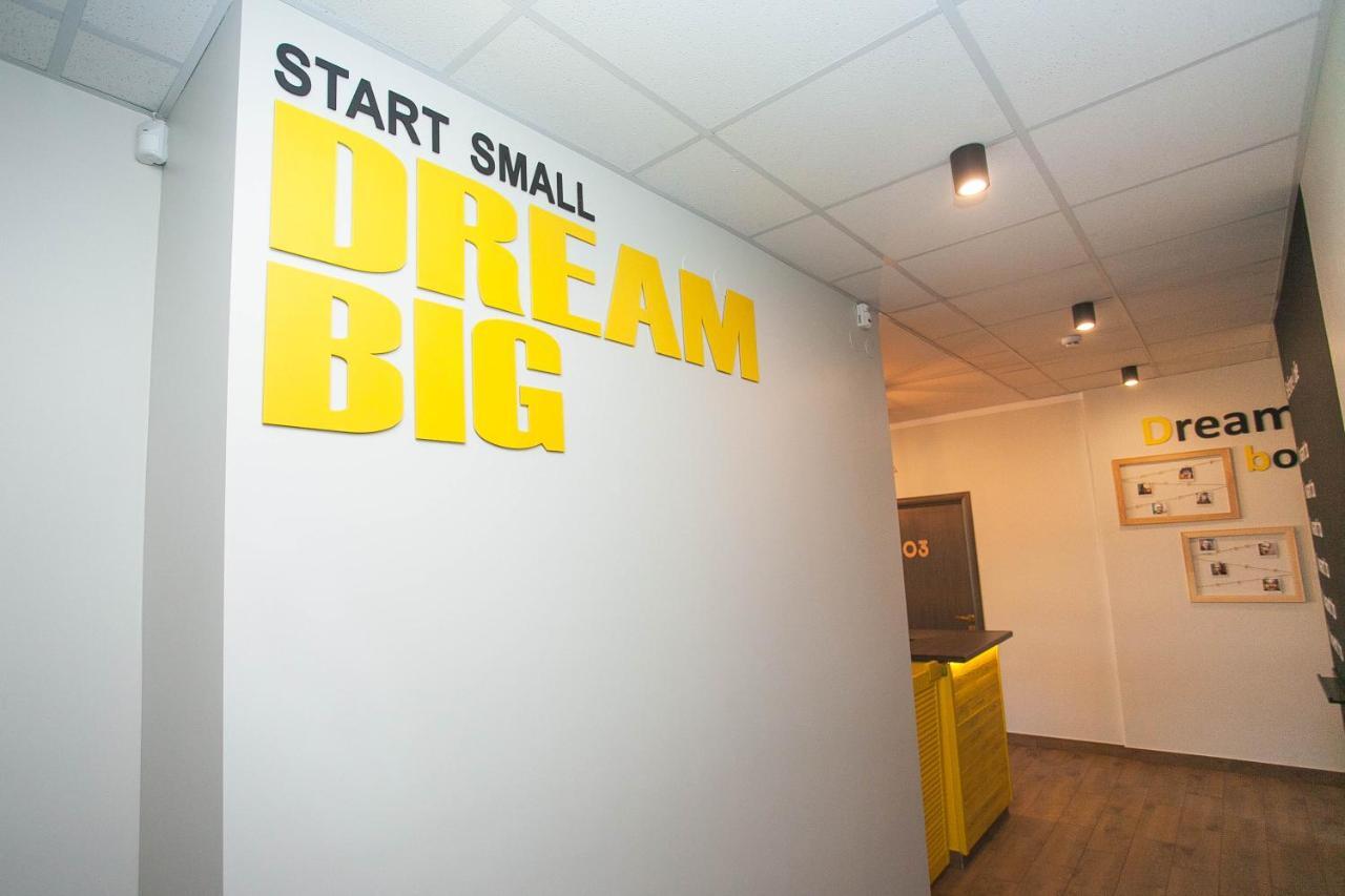 Dream Hostel Khmelnytskyi Exterior foto